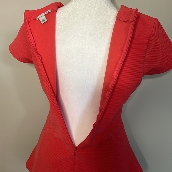 Halogen Barbie Pink Bodycon Peplum Top Size Small - Picture 6 of 6